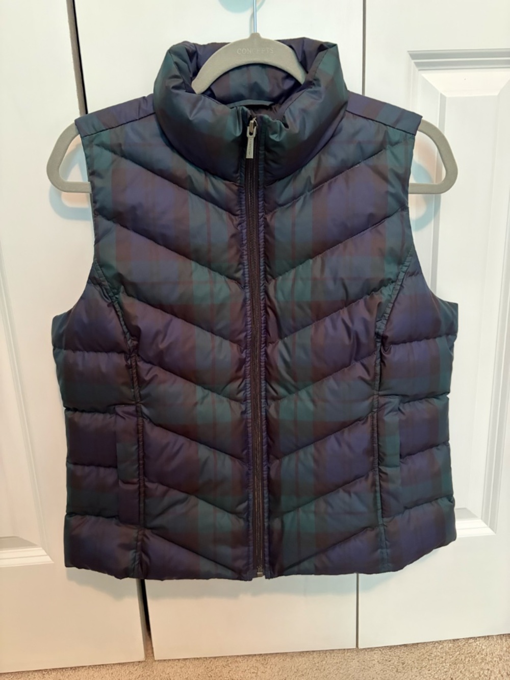 LANDS END Plaid Puffy Vest